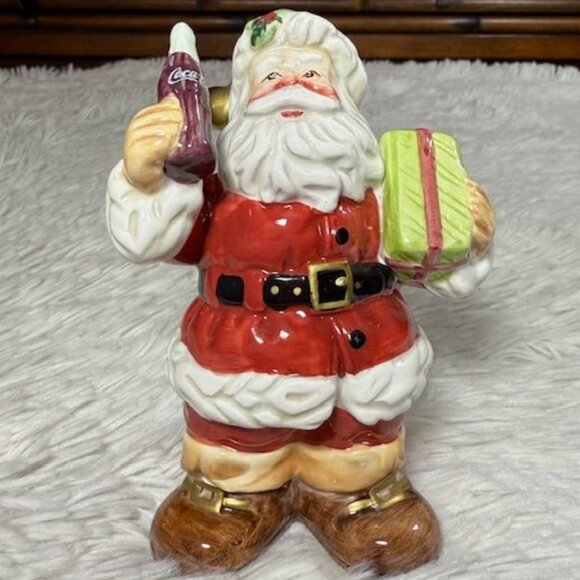 Vintage Coca-Cola Ceramic Santa and Christmas Tree Salt and Pepper Shakers Set - Picture 3 of 15